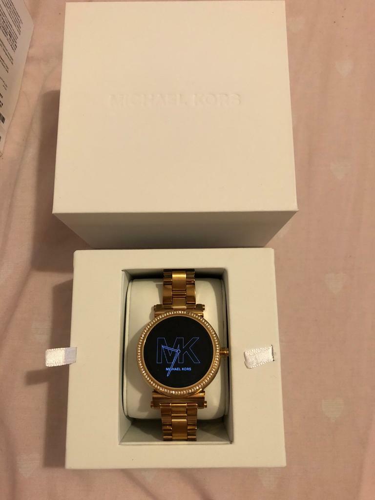 michael kors sofie pave rose gold smartwatch